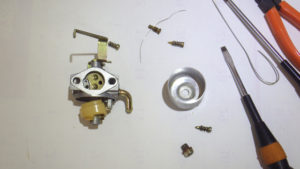 フロート 発電機修理 スズキ（SUZUKI）SX800Rキャブレター不具合息つき症状の修理